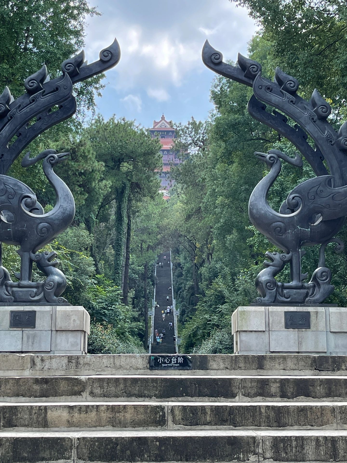 东湖磨山徒步路线
