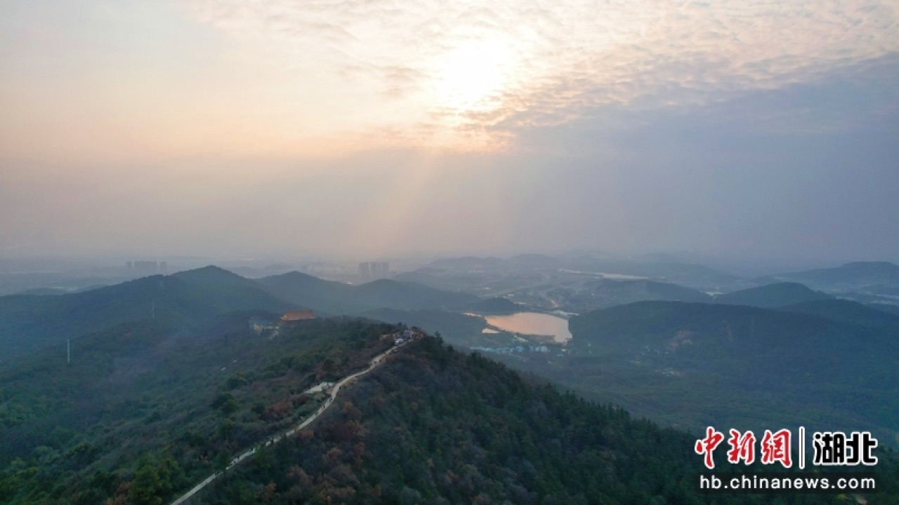 江夏八分山&;青龙山