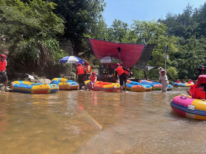 罗田进士河漂流现场图8
