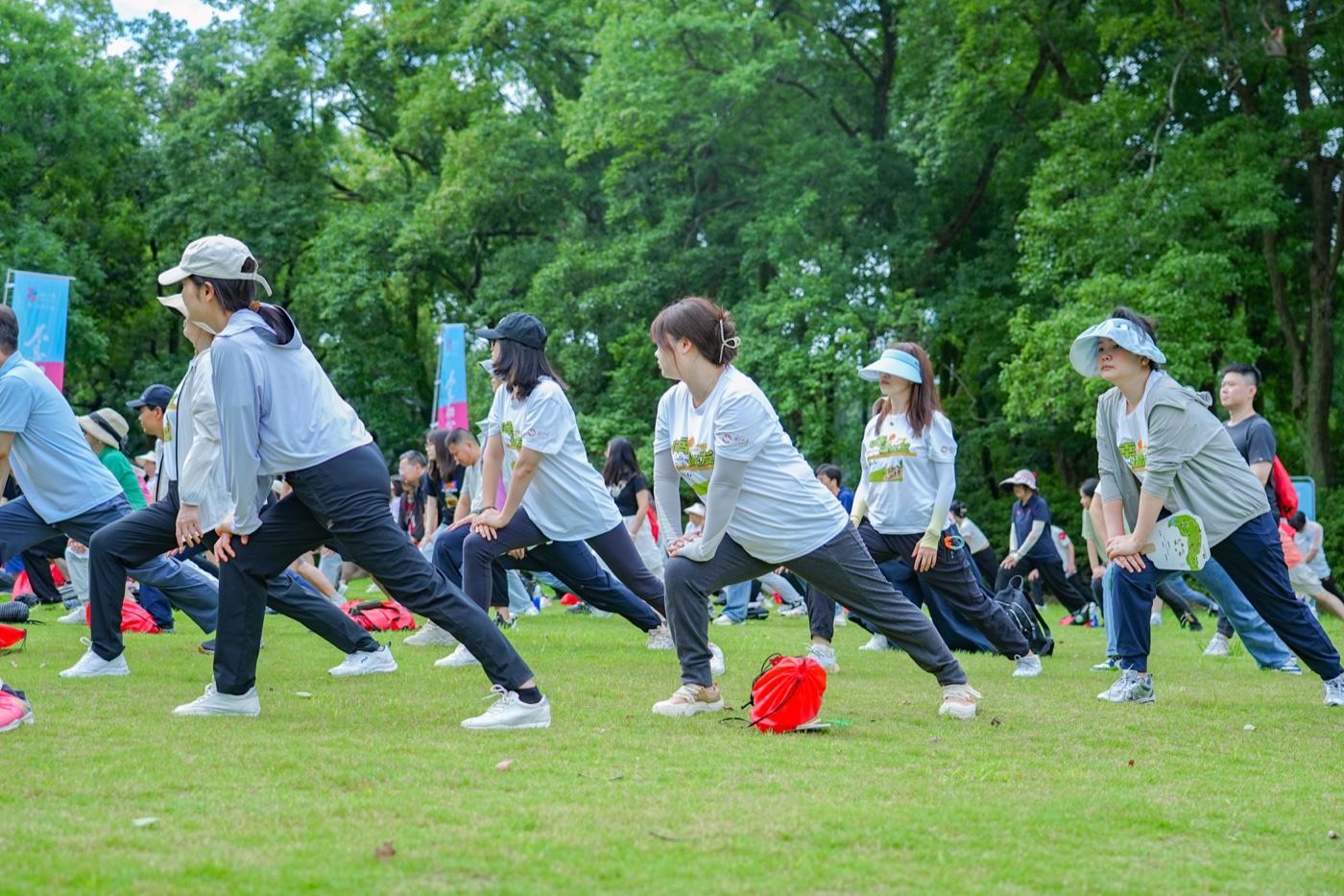 东湖时光隧道 1 日定向徒步团建方案