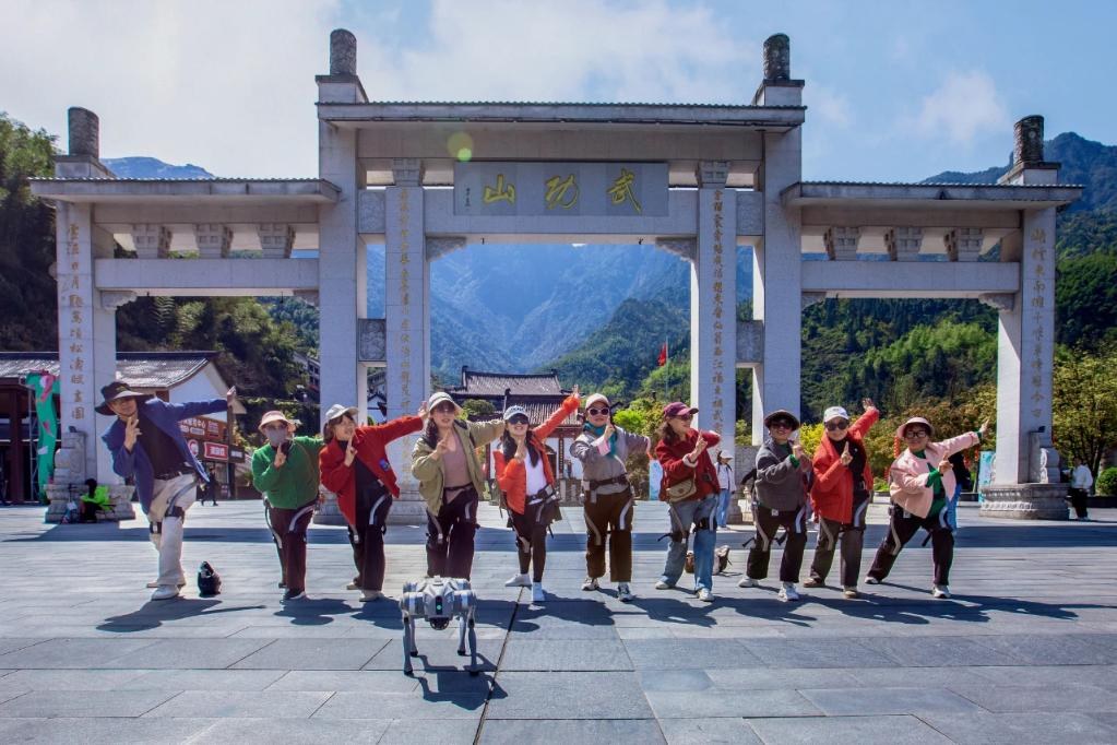 武功山团队出行——景区入口集合与出发仪式感