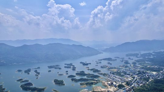 轻户外团建活动