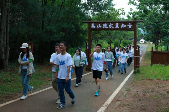 团队徒步加定向：沿途任务怎样设计